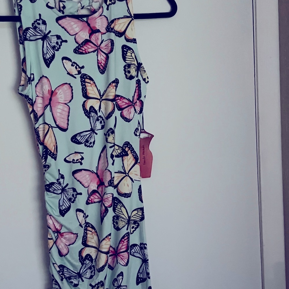 Summer Date 👗! Size Small, super sexy ready for a girls night out❤️